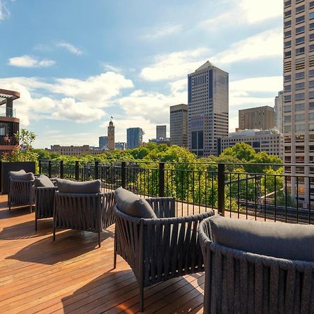 202 Elizabeth Hotel Sydney Luaran gambar The rooftop terrace at the Hotel