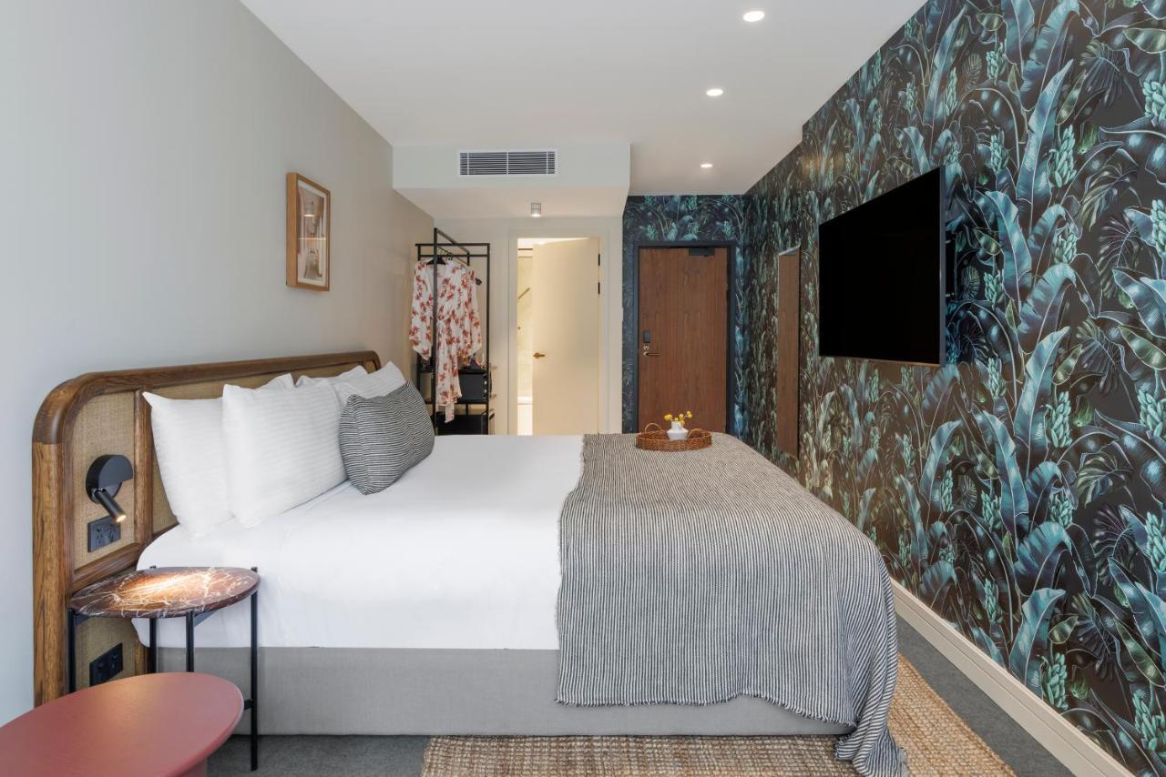 202 Elizabeth Hotel Sydney Luaran gambar A bedroom at the hotel